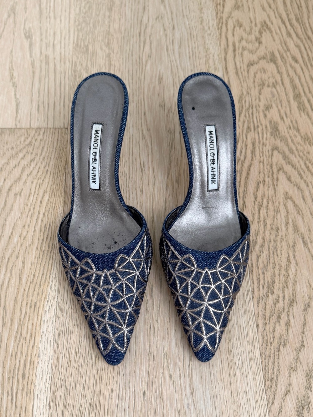 Manolo Blahnik Blue Jean Denim Embroidered Pointed-Toe Mules